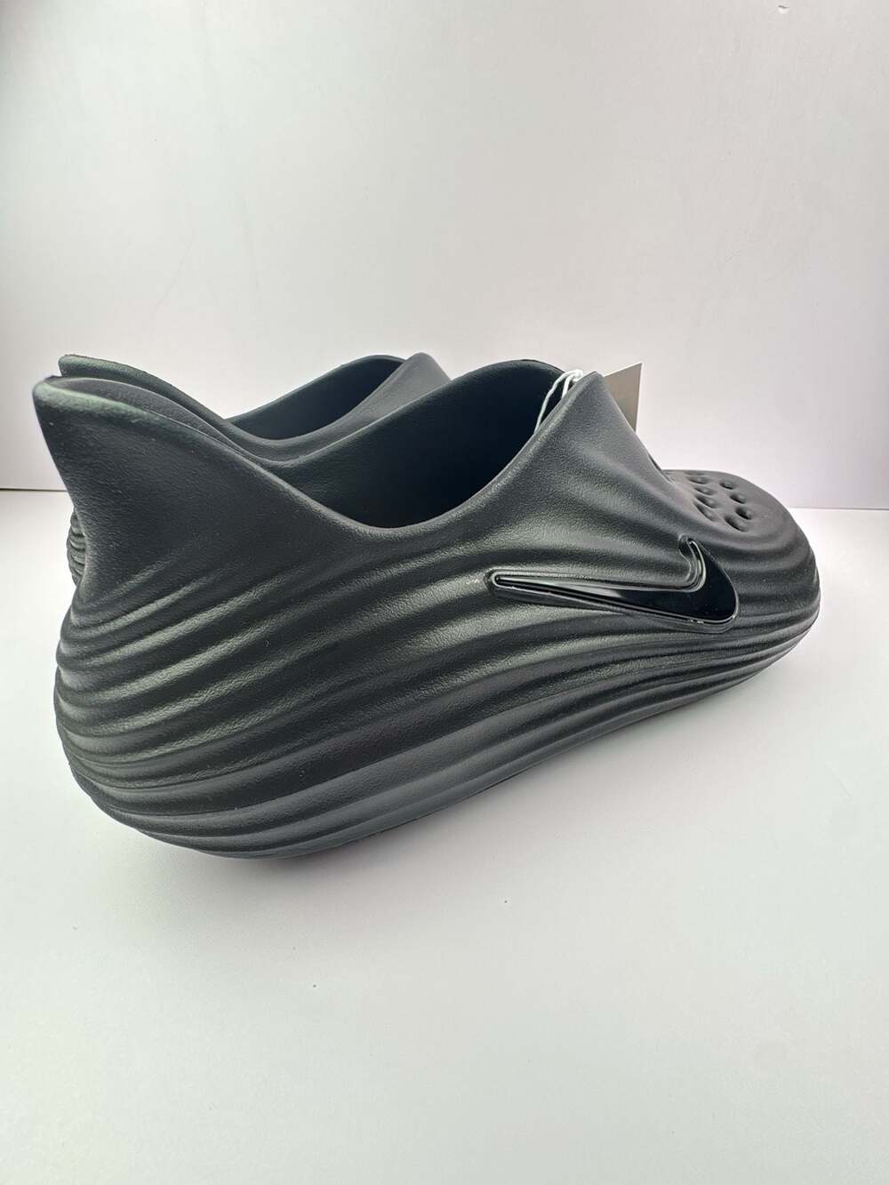 Nike Reactx Rejuven8 Black Size 11 men/12 women - Picture 3 of 7